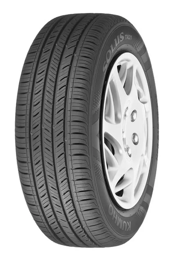 Kumho Solus TA31 215/55 R17